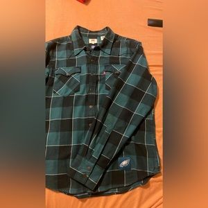 Eagles Levi’s flannel